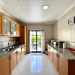 Villa Brightness By Homing *