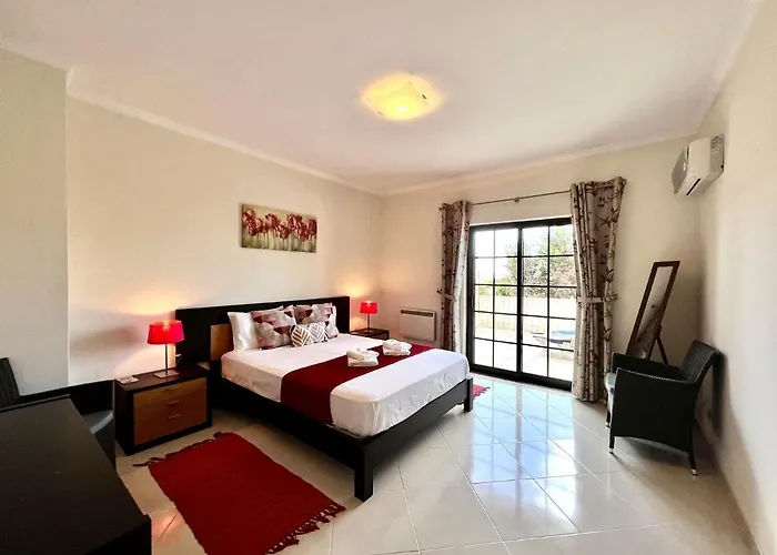 Brightness By Homing Pêra