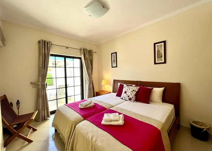 Villa Brightness By Homing Pêra